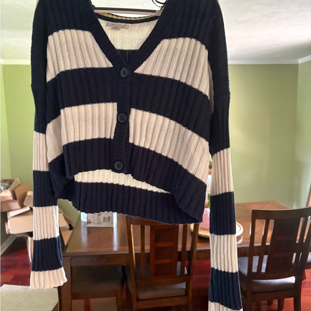 American Eagle By Payless Black and Cream Striped Cardigan